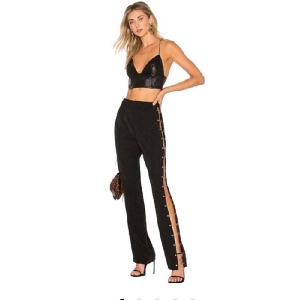 Soraya Pants in Black
h:ours
Color:Black